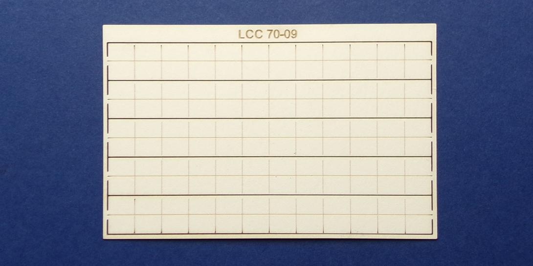 LCC 70-09 O gauge kit of 5 roof ridge tiles Set of 5 ridge tiles for both gable and hipped roofs. 